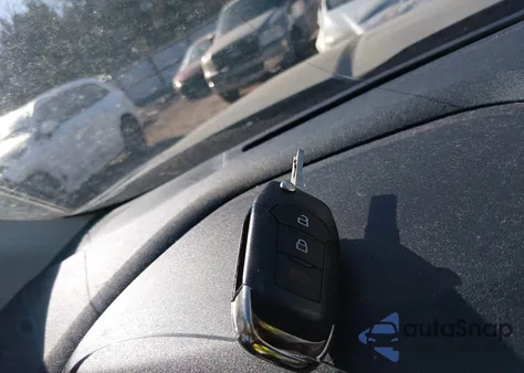 2022 Ford Maverick Xl z USA, uszkodzony, nr VIN 3FTTW8F94NRA51248